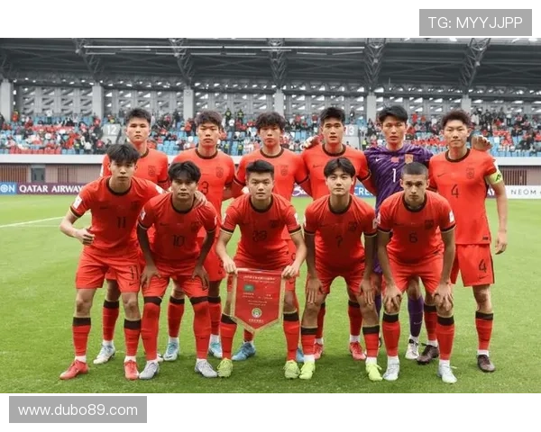 U22国足比赛：年轻球员展现拼搏精神与团队协作